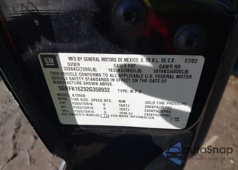 2002 Chevrolet Suburban 1500 Lt из США, поврежденный, VIN 3GNFK16Z92G358932